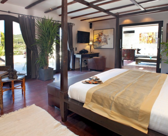 Ruime luxe villa te koop in San Miguel