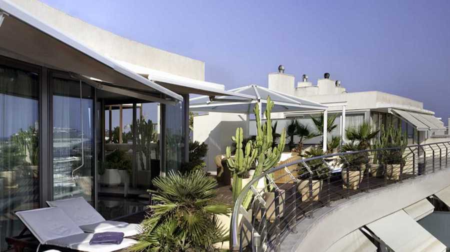 Mooie penthouse te koop met 270 ° panoramisch uitzicht
