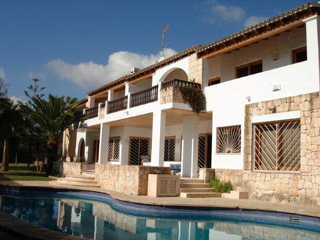 Villa in Sa Carroca CON6 Slaapkamer Ibiza te koop