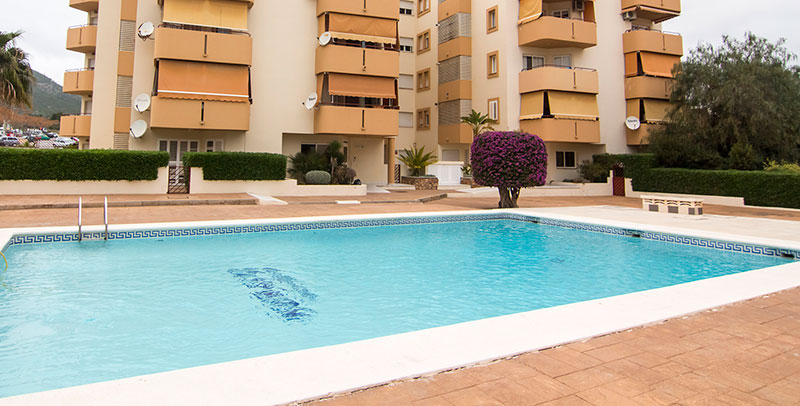 Gezellig modern een slaapkamer appartement te koop aan de rand van Ibiza