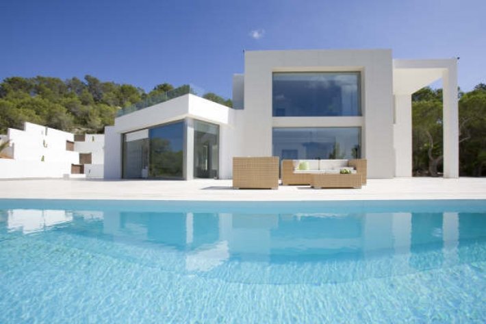 Luxe villa in de buurt van San José te koop