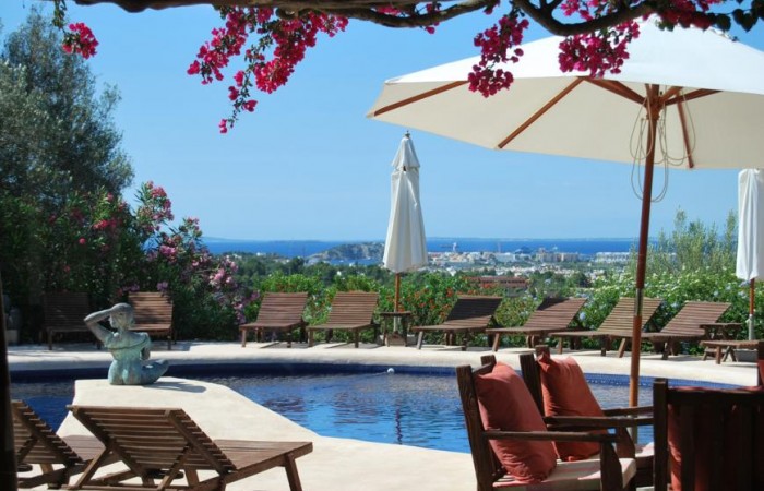 Koop een ongelooflijke villa in Ibiza