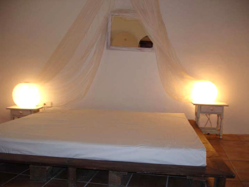 Mooi twee slaapkamer appartement in Dalt Vila te koop