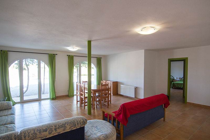 Twee slaapkamer Villa in Cala Bassa Sant José te koop