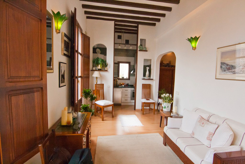 Twee slaapkamer appartement te koop in Ibiza