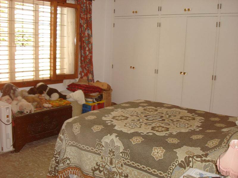 Gezellige 3 slaapkamer villa in Cala de Bou, San Jose te koop
