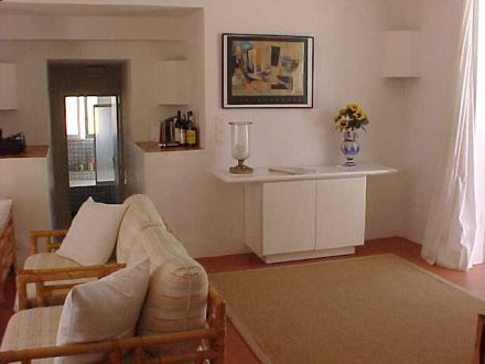 Mooie drie slaapkamer appartement te koop in Cala Moli