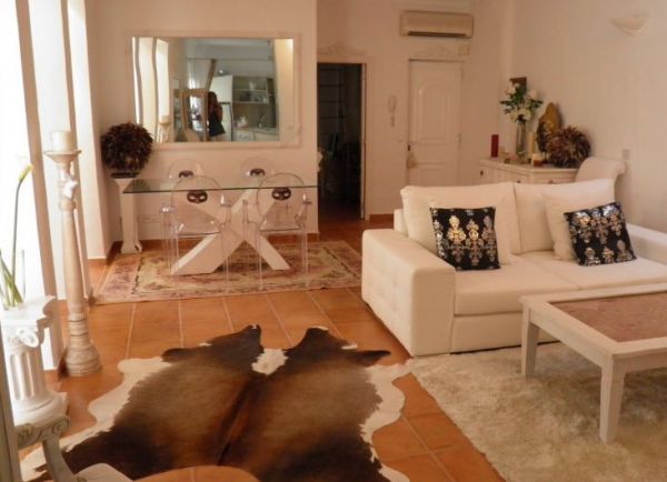Prachtig appartement met twee slaapkamers te koop in het centrum van Ibiza