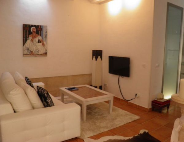 Prachtig appartement met twee slaapkamers te koop in het centrum van Ibiza