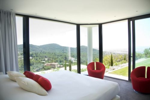 Moderne luxe villa met 6 slaapkamers in Jezus te koop