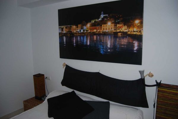 Luxe vier slaapkamer villa in Cala Vadella te koop