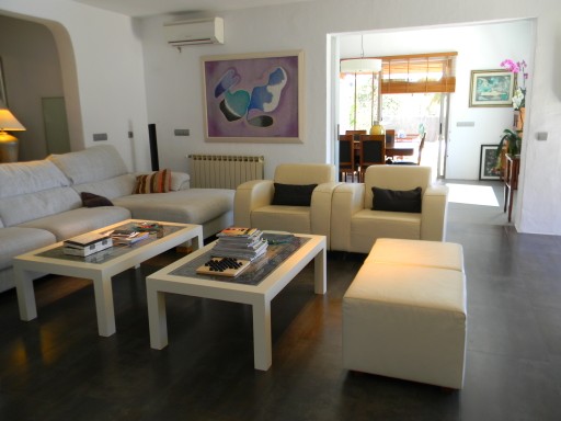 Mooi huis te koop in Santa Eulalia op Ibiza
