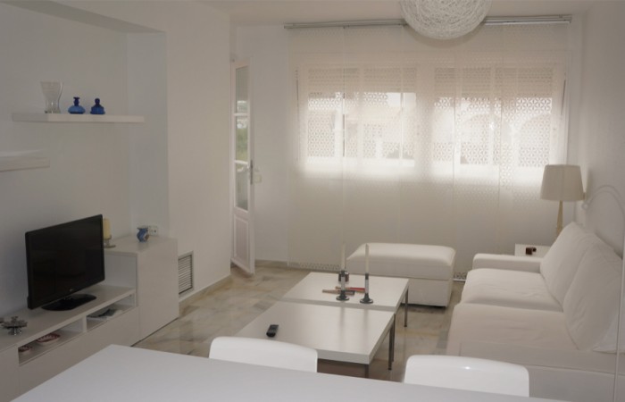 Prachtig gerenoveerd 1 slaapkamer appartement te koop in Marina Botafoch