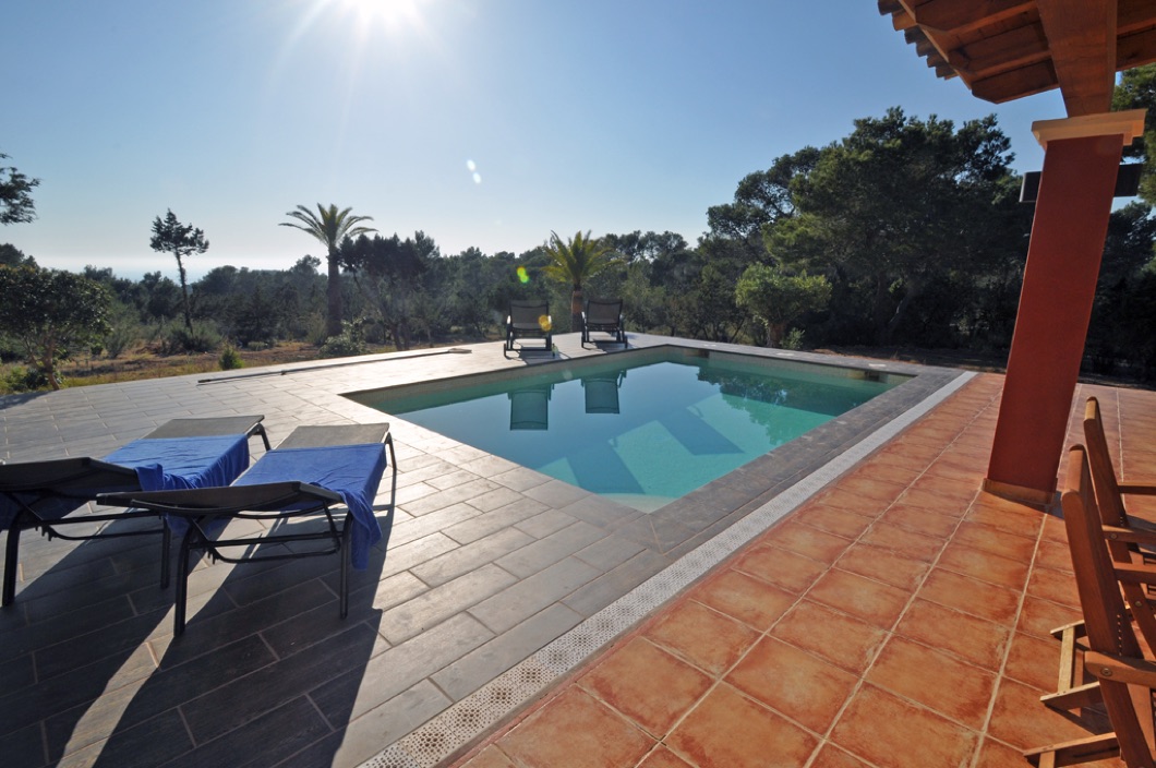 Een prachtige villa in het westen van Ibiza te koop