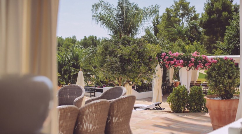 Mooiste luxe villa's op Ibiza met uitzicht over de zee naar Formentera