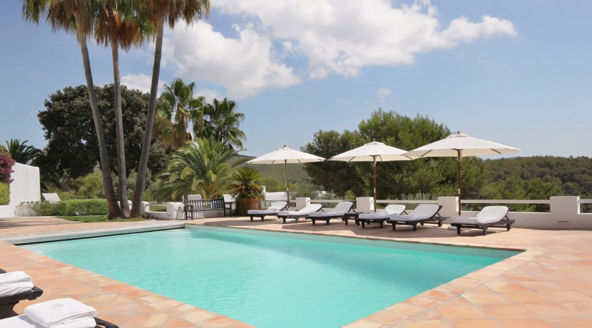 Mooiste luxe villa's op Ibiza met uitzicht over de zee naar Formentera