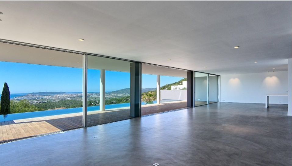 Mega Luxe villa te koop met een prachtig uitzicht