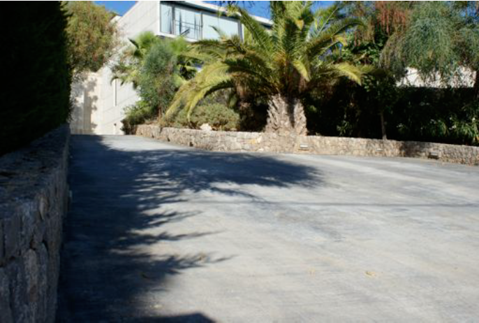 Villa gelegen in Cap Martinet te koop