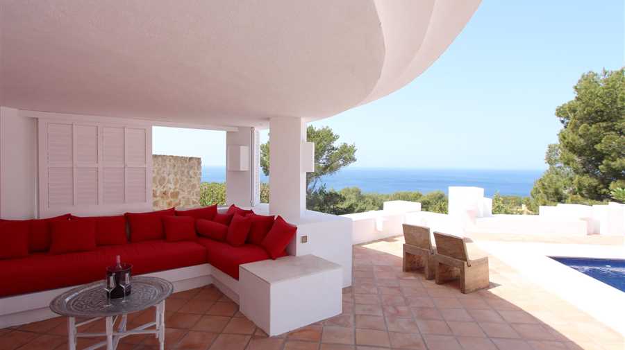 Villa met prachtig uitzicht op zee in Calo de Real