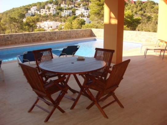 Dublex Appartement in Cala Carbor met privé zwembad te koop