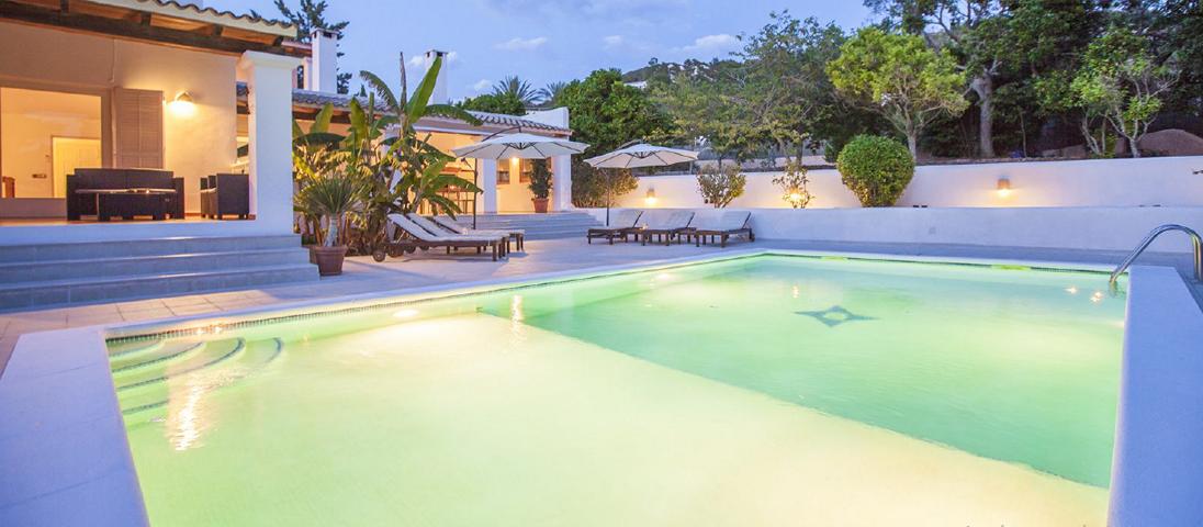 Prachtige villa met toeristische licentie in Jesus Ibiza