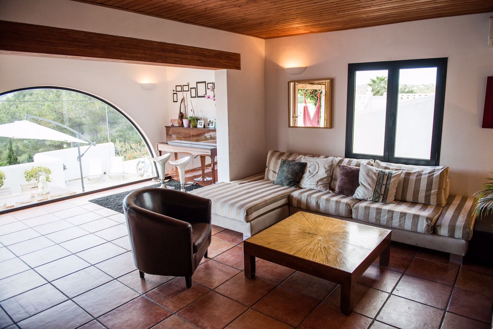 Mooi huis met 5 slaapkamers in Calla llonga te koop