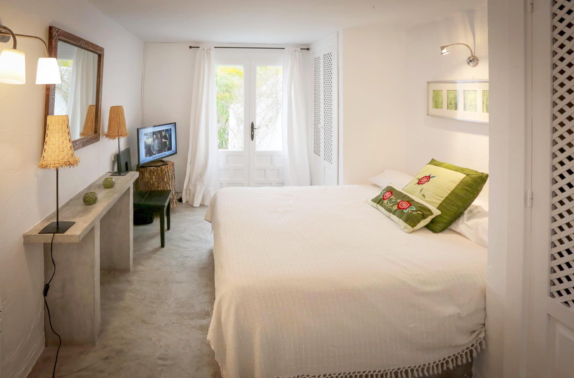 Prachtige villa in het midden van de natuur is Ibiza