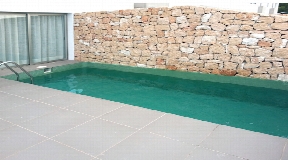 Huis in Roca Llisa met prive zwembad te koop