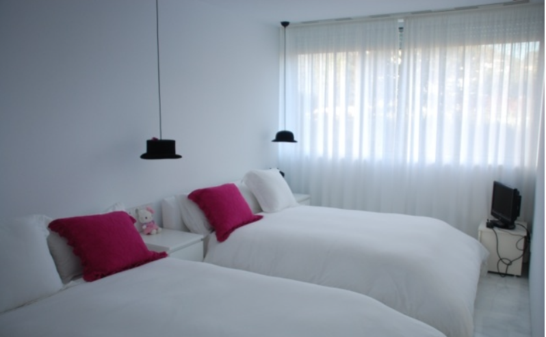 Luxe 4 slaapkamer appartement in Es Pouet
