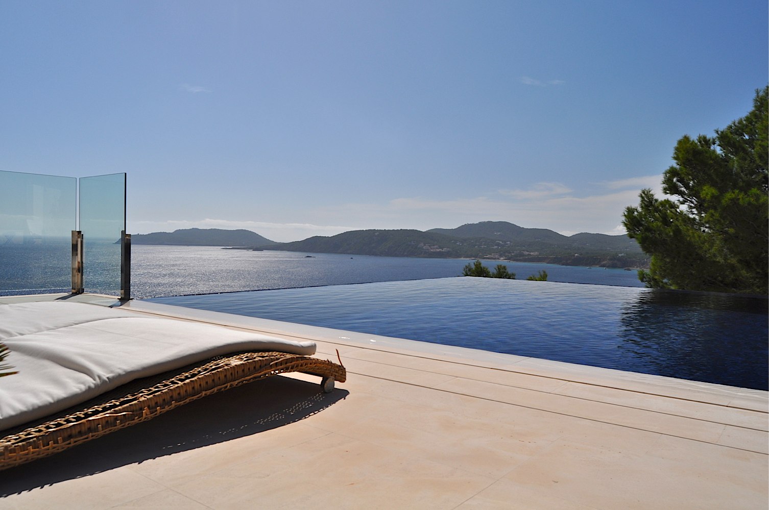 Unieke villa met een mogelijke licentie voor een hotel - Boutique in Ibiza