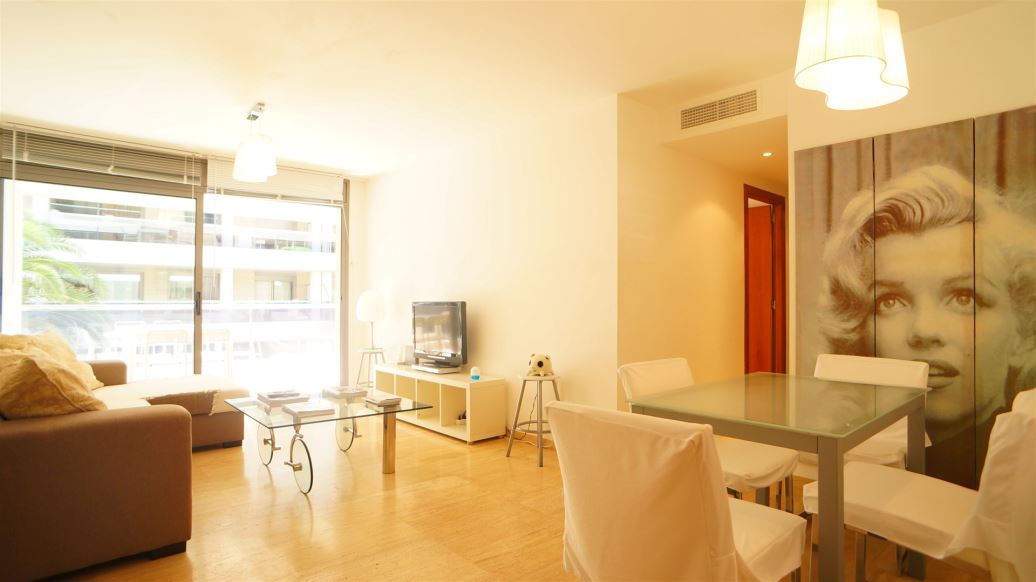 Mooi appartement te koop in Marina Botafoch in Nueva Ibiza