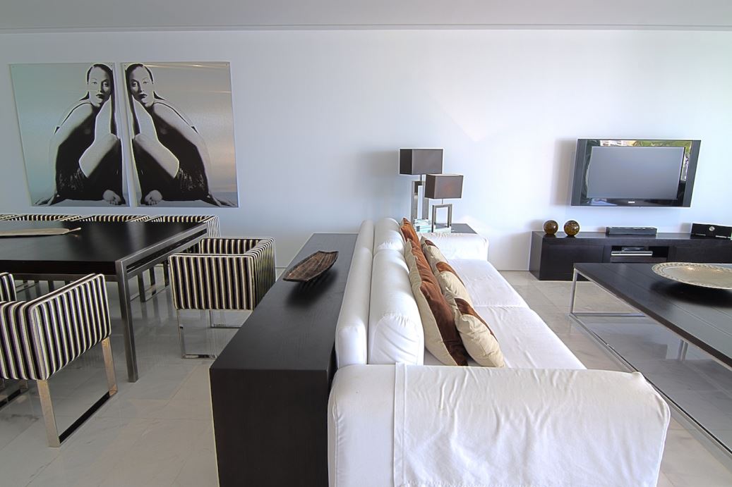 Gloednieuw Modern Appartement te koop in Es Pouet