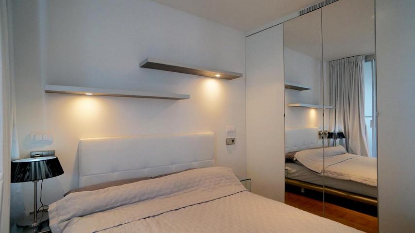 Luxe appartement in Marina Botafoch te koop