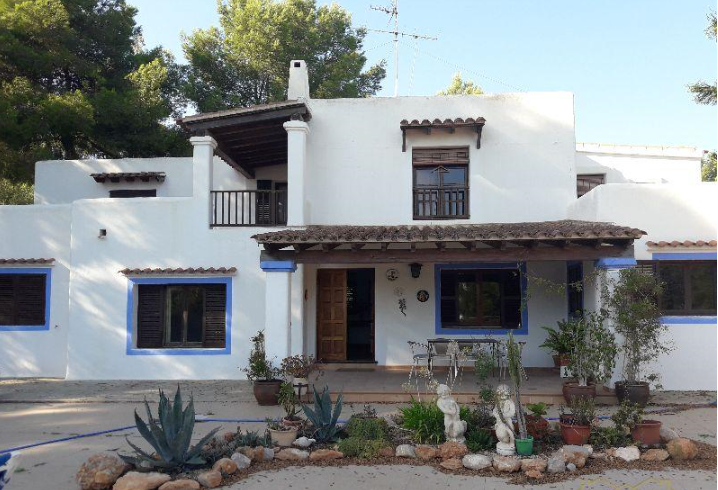 Geweldige kans - typisch huis in Santa Eulalia
