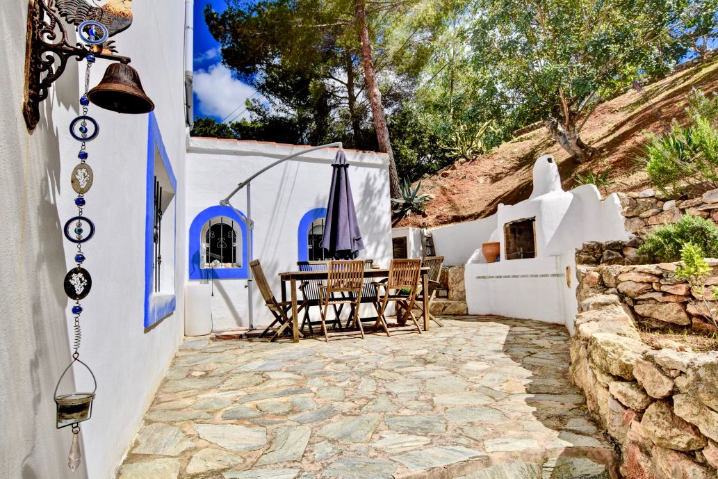 Huis gelegen tussen Santa Eulalia en Ibiza