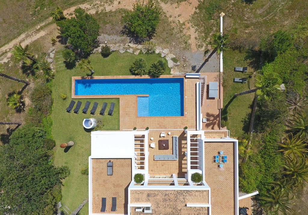 Nieuwe moderne villa in San Rafael met de beste uitzichten te koop