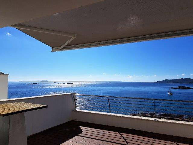 Mooi appartement op Ibiza in Puig de Molins met een sensationeel uitzicht op zee