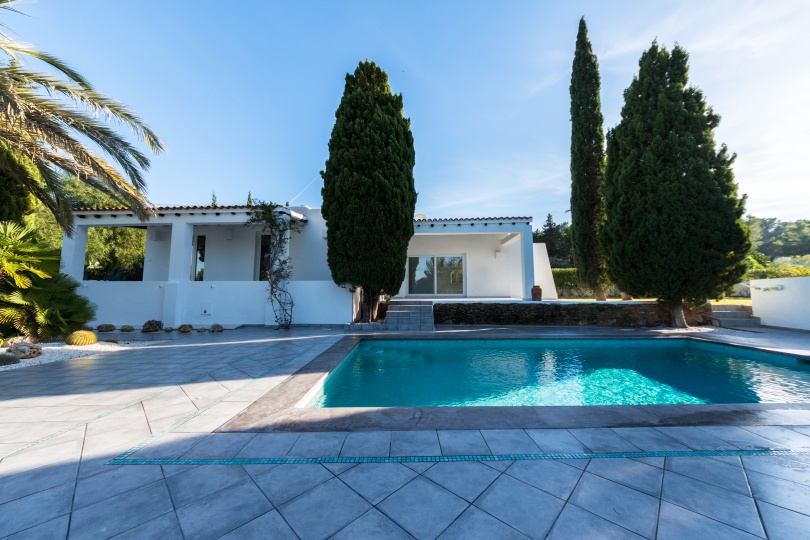 Heerlijke huis te koop Ibiza - gelegen aan de westkust