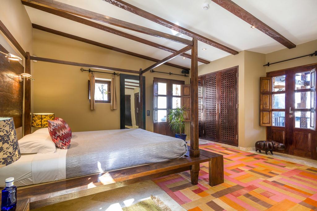 Luxuy villa te koop in de bergen nabij Morna Valley