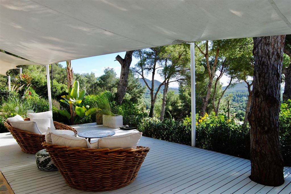 Villa met 5 slaapkamers met huurlicentie te koop dicht bij Ibiza-stad