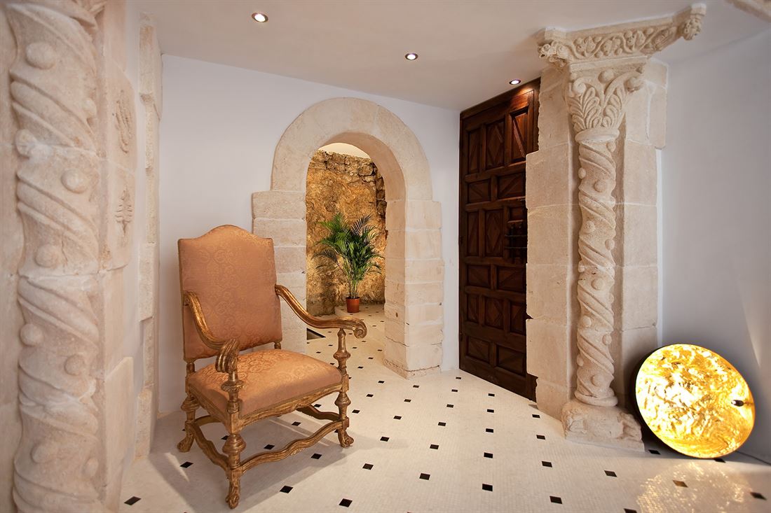 De meest luxueuze Palace Dalt Vila op Ibiza te koop