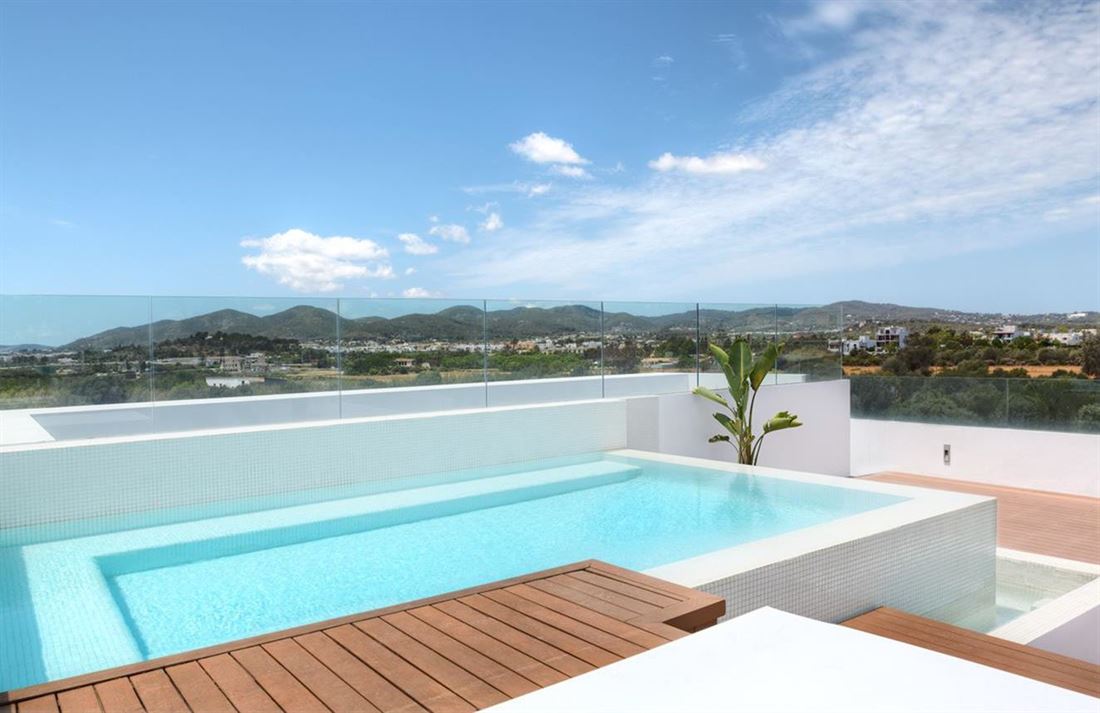 Geweldig penthouse met privézwembad dichtbij het strand