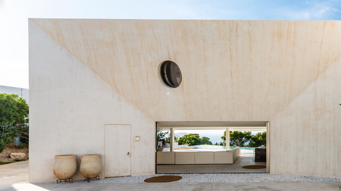 Spectaculaire villa met moderne architectuur in Cala Moli