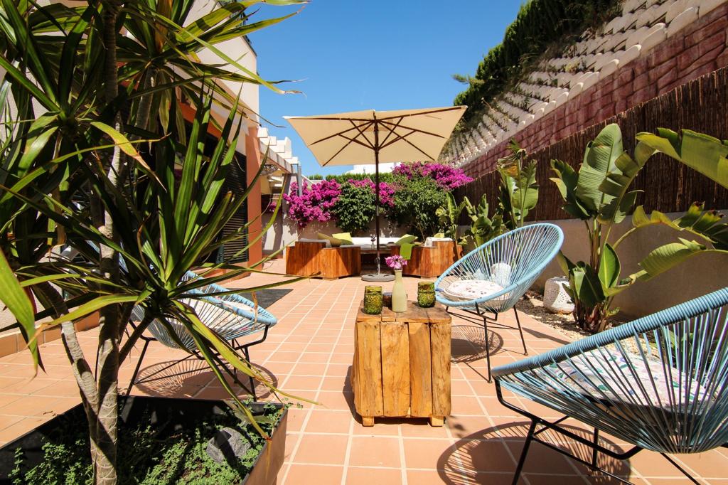 Huis te koop op Ibiza op loopafstand van het strand van Cala Tarida