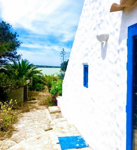 Spectaculair huis aan het zandstrand in Formentera