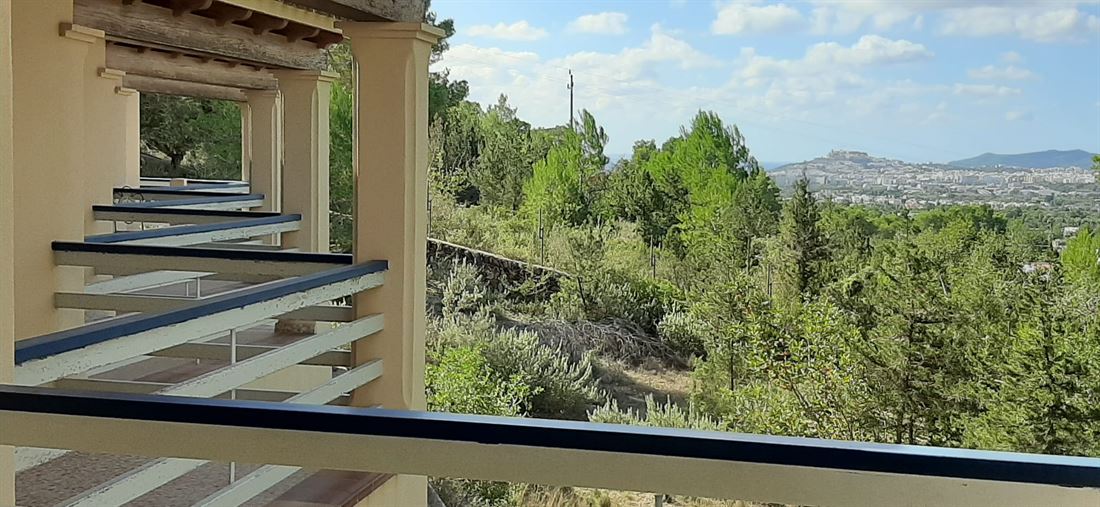 Geweldige villa in de natuur bij Jesus met uitzicht op Dalt Vila