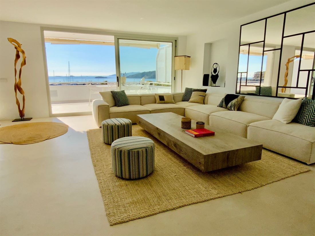 Prachtig luxe appartement met uitzicht in de prestigieuze wijk Marina Botafoch