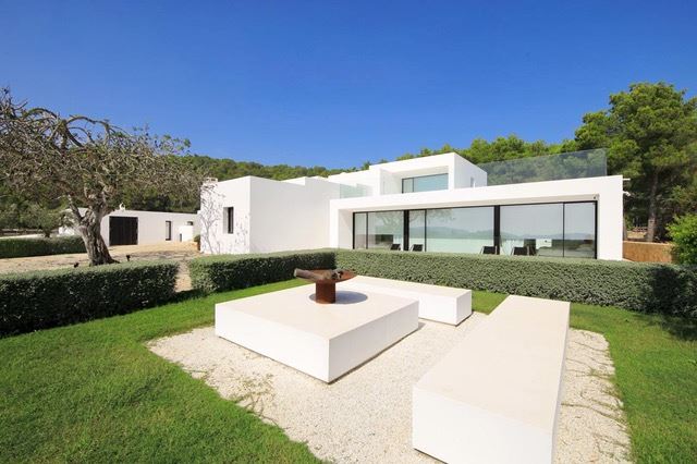 Zeer goed gelegen villa met het beste uitzicht op zee dichtbij Ibiza
