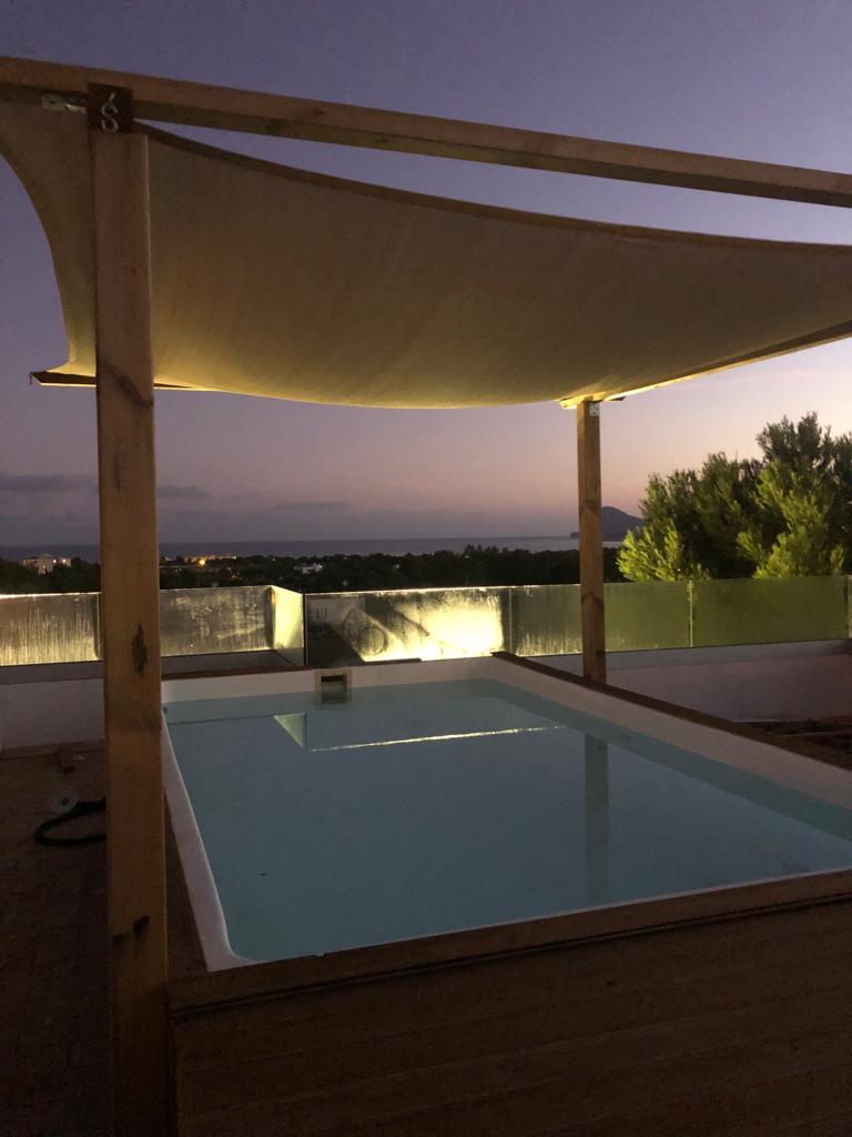 Villa met buitengewone vergezichten al in Cap Nono in Sant Josep