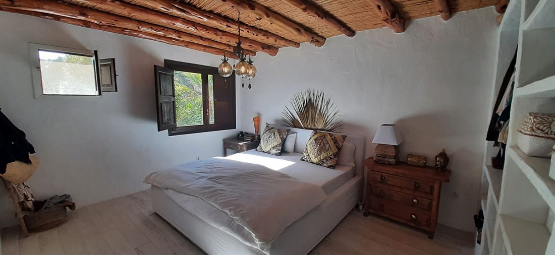 Prachtig huis in privé urbanisatie op 10 minuten van Ibiza